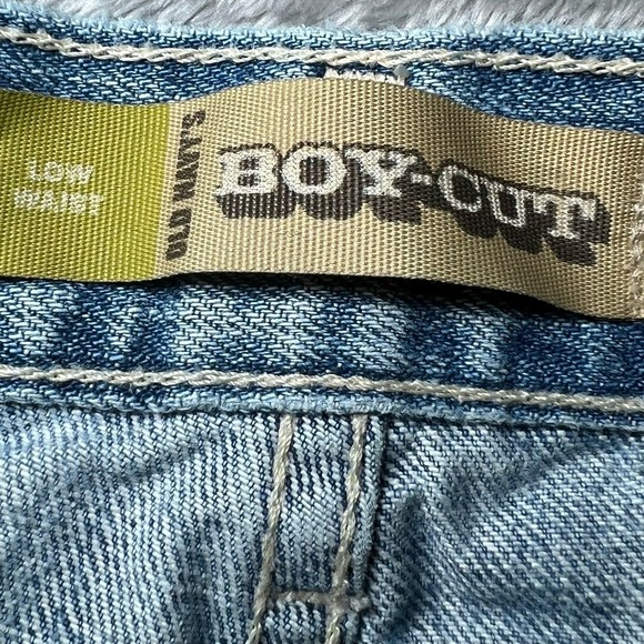 Vintage Old Navy Womens Size 12 Short Boy-Cut Jeans Low Waist Distressed Y2K - Picture 4 of 16